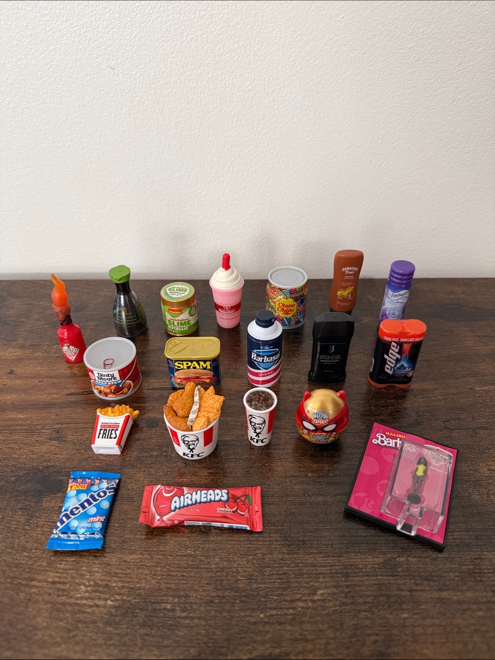 Mini Brands Fast Food Candy Grocery Toiletries Toy Lot Of 19 KFC
